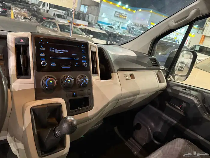 للبيع تويوتا هايس بضاعه موديل 2023 ديزل 16