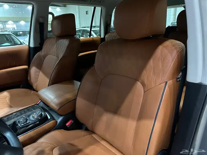 نيسان باترول بلاتينيوم موديل 2021 فل كامل 8 سلندر 7