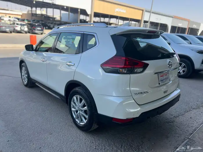 نيسان اكس تريل 2022 دبل 7