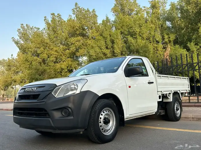 ايسوزو غماره جوانب موديل 2023 سعودي قير عادي شامل الضريبة 12