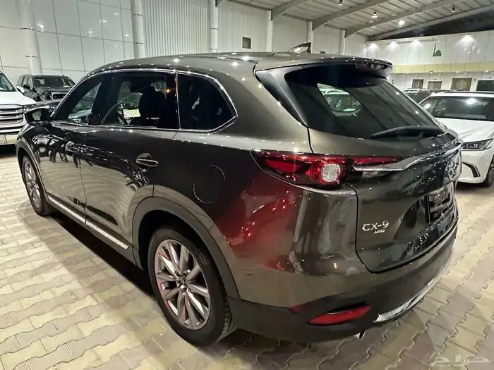 مازدا CX9 موديل 2021 فل كامل نظيفة 26
