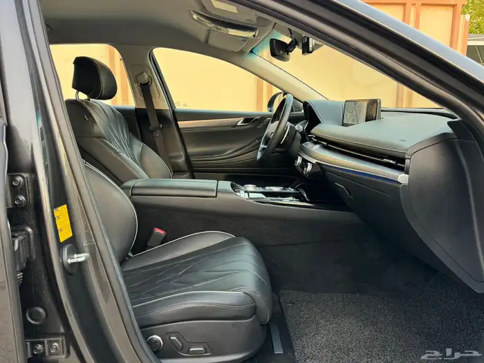 جينسس G80 رويال V6 ممشى قليل شرط بالكامل بحالة الجديد 23