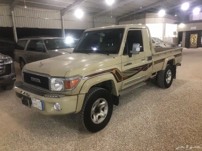 شاص 2011 رفرف قير عادي 0