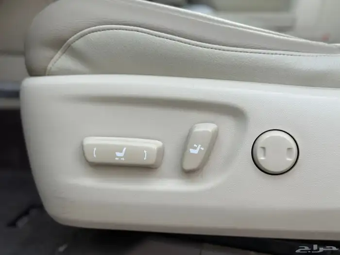 لكزس GX460 موديل 2014 سعودي فل كامل 26