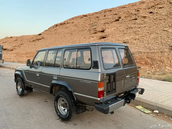 جيب صالون مديل 88 3