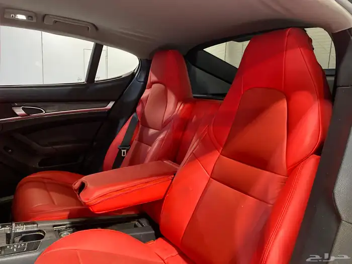 بورش باناميرا 2012 18