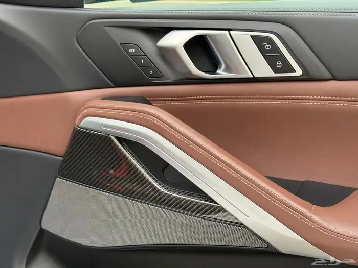 بي ام دبليو X6 2022 M 50i kit m - ناغي - 8 سلندر 33