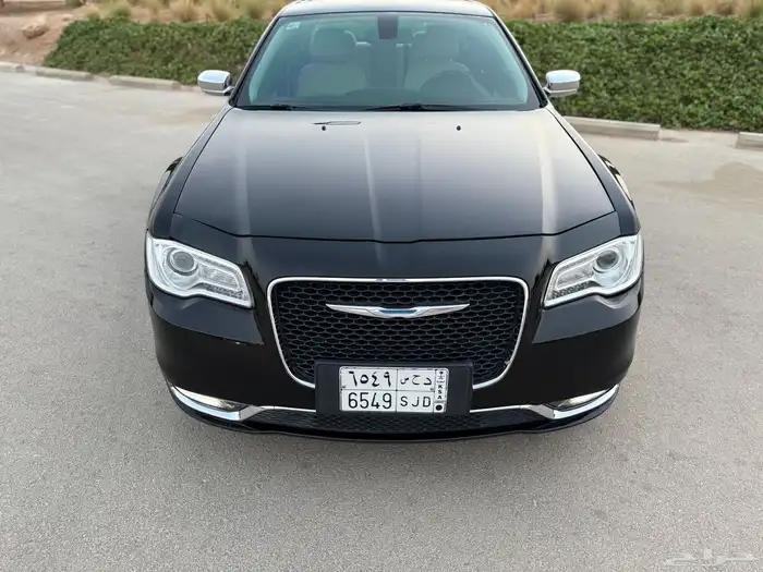 كرايسلر C300-2017 7