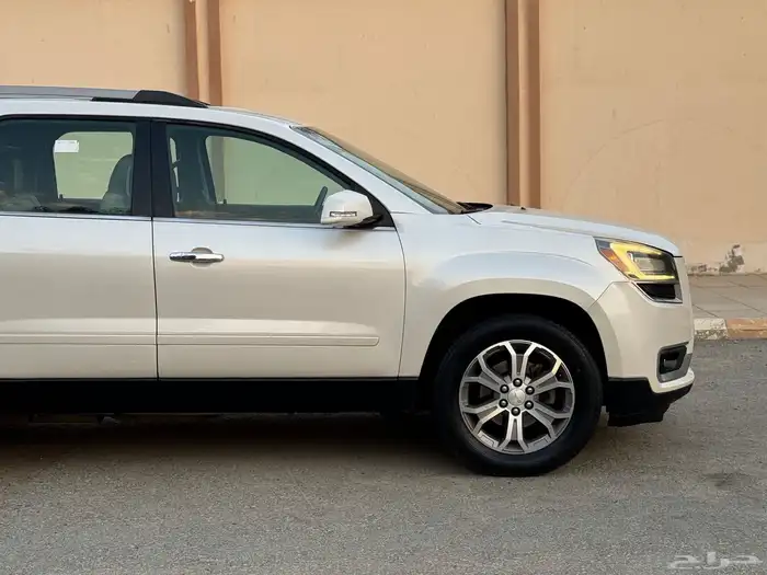 اكاديا SLT 2013 نظيف جدا 12