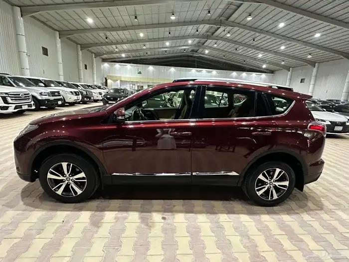 تويوتا راف فور موديل 2017 فل كامل 4