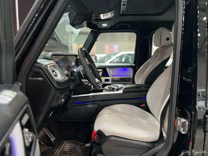 مرسيدس G63 فل كامل موديل 2023 13