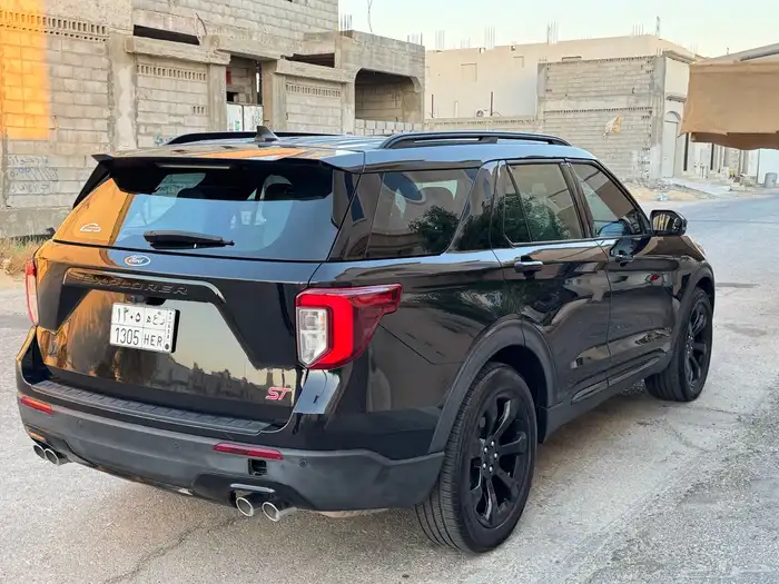 للتنازل فورد إكسبلورر ST توربو فل كامل 24