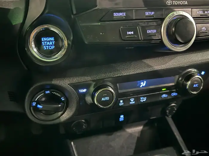 هايلوكس 2017فل تماتيك دبل بحاله ممتازه 19