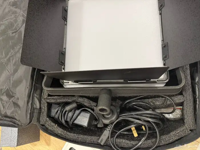 معدات تصوير متكامله للبيع 24