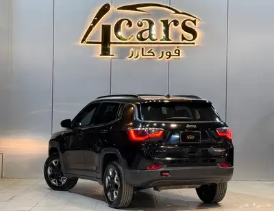 جيب كومباس تريل هوك 2018 (( بحالة ممتازة )) index