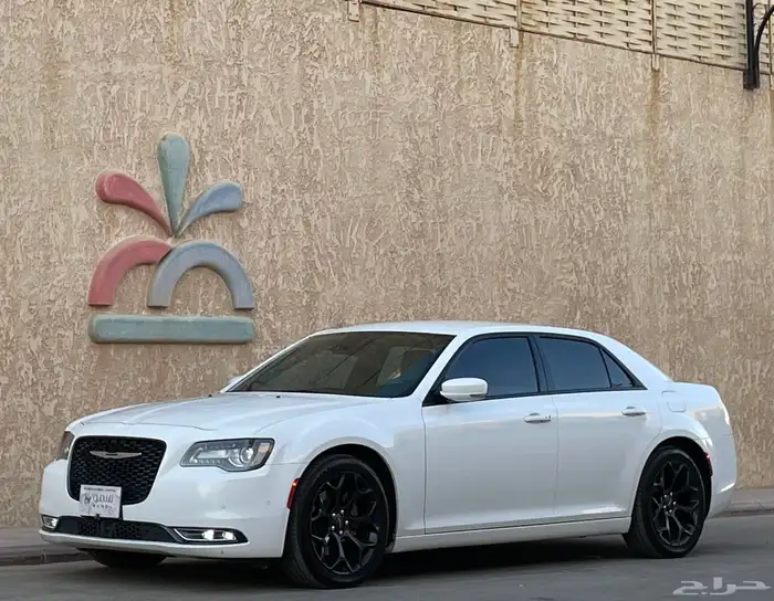 كرايزلر C300s موديل 2021 4