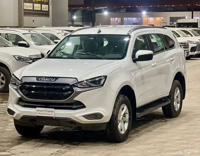 ايسوزو MUX 2024 وارد العيسي 1