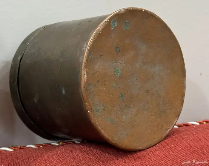 علب نحاس قديمه تراث 3