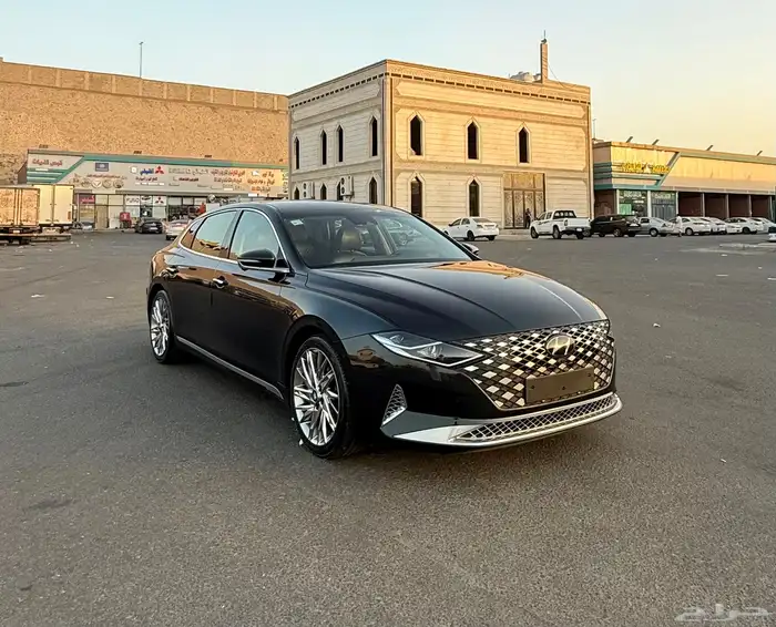 هونداي ازيرا 2020 ( كالجرافي ) فل كامل بدون بانوراما للبيع 2