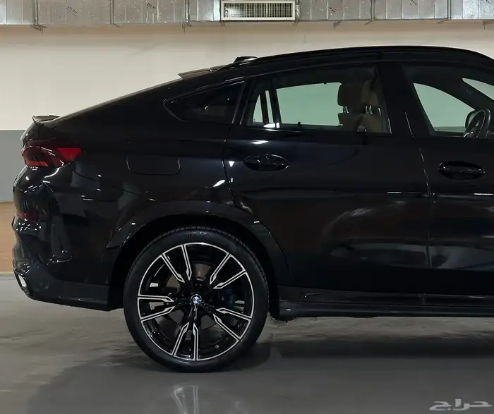BMW x6 شبه جديد 6
