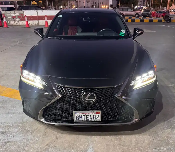 لكزس ES 350 2021 F sport فل 4