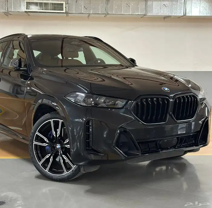 BMW x6 شبه جديد 1