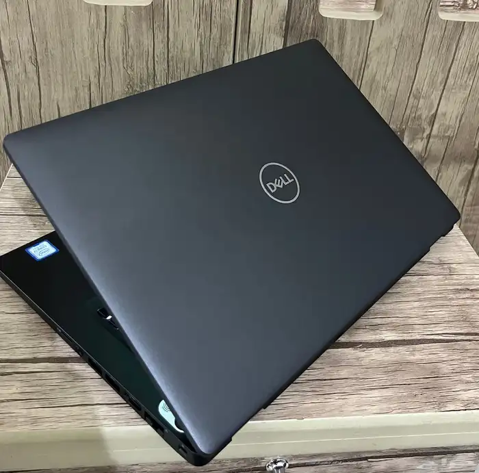 لابتوب i7 ديل مواصفات ممتازه للليع 4