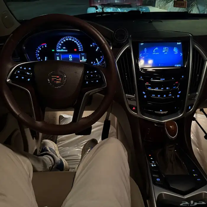 كاديلاك srx فل كامل وكالة 2014 36