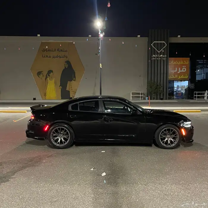 دودج تشارجر بدي كت SRT 2016 15