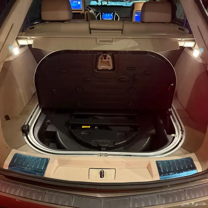 كاديلاك srx فل كامل وكالة 2014 33