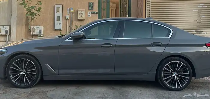 بي ام دبليو  520   2022 2