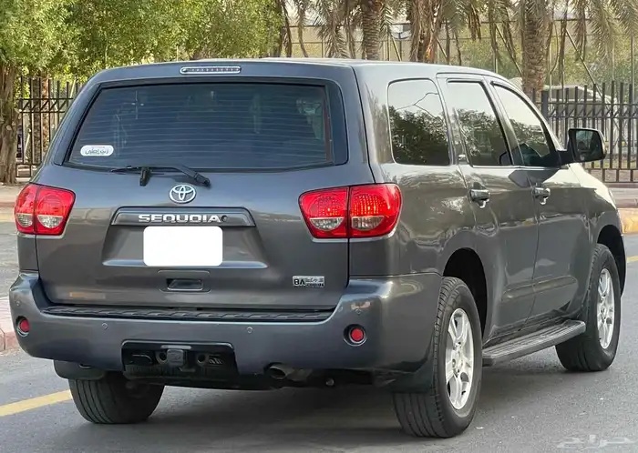 تويوتا سيكويا 2011 سعودي 6