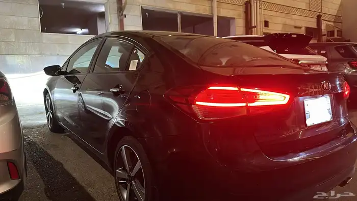 كيا سيراتو فل كامل 2017 44