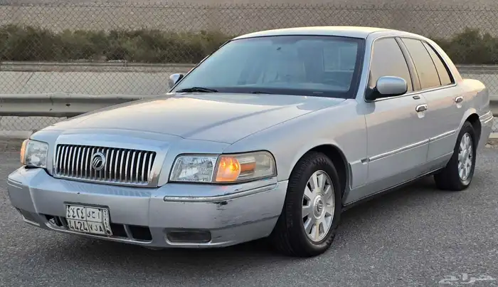 فورد جراندماركيز 2003 - سعودي الجزيرة 0