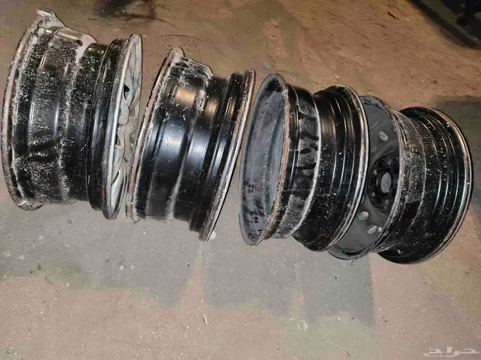 السلام عليكم عندي جنوط سياره كورولا 2014 حديد ما شاء الصامل 1