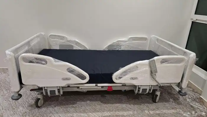 سرير طبي كهربائي 2