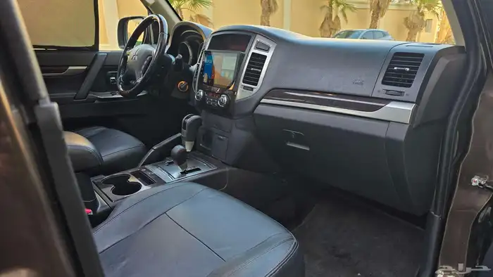 ميتسوبيشي باجيرو 2018 فل قمة في النظافة 13