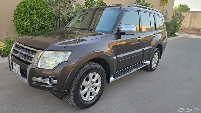 ميتسوبيشي باجيرو 2018 فل قمة في النظافة 7