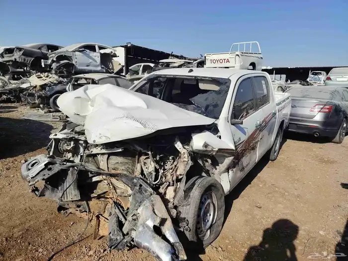 السلام عليكم ورحمة الله وبركاته يوجد لد 4