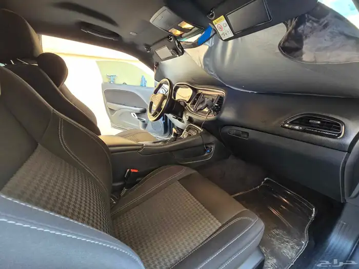 دودج تشالنجر 2018 SXT V6 8