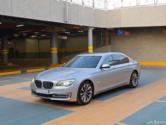 بي ام دبليو نظيف جدا للبيع bmw 730 li 2013 0