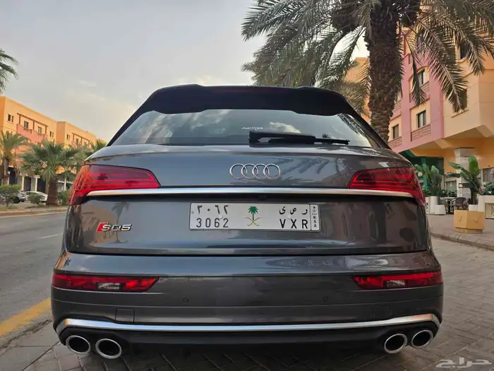 اودي SQ5 2023 للبدل بي A8 او رابتر او F150 5