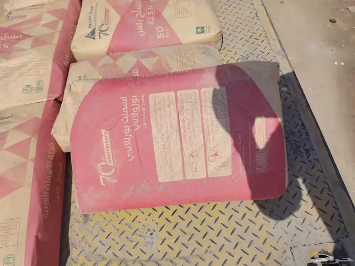 بطحا اسمنت طوب عتب بلك خرسانية نقل مخلفات 6