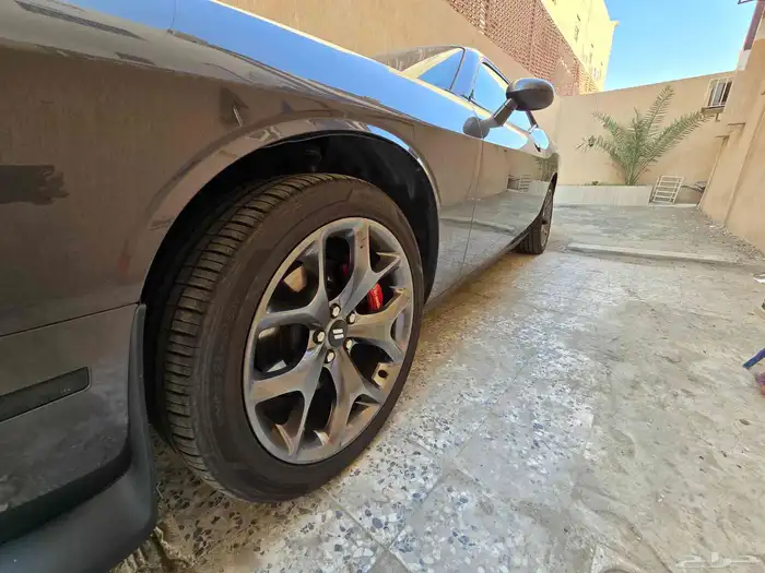 دودج تشالنجر 2018 SXT V6 1