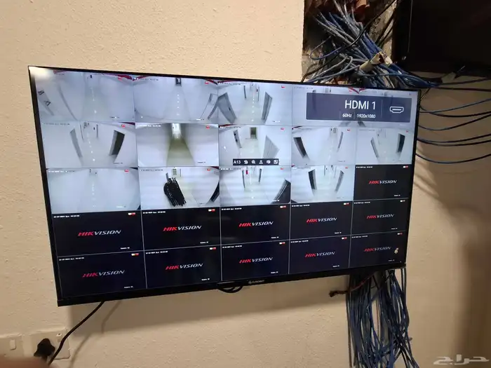 كاميرات مراقبه 9