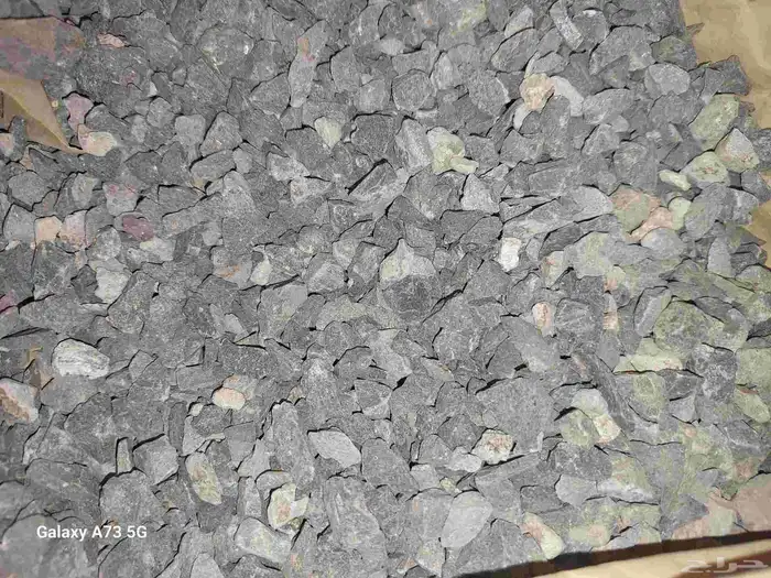 تربة_دفان_مواد كسارة بسكورز _صبيظ_حجر _وغيرهاتبوك ضباء ونيوم 18