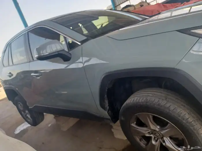 تشليح بيع قطع غيار راف فور فقط 3