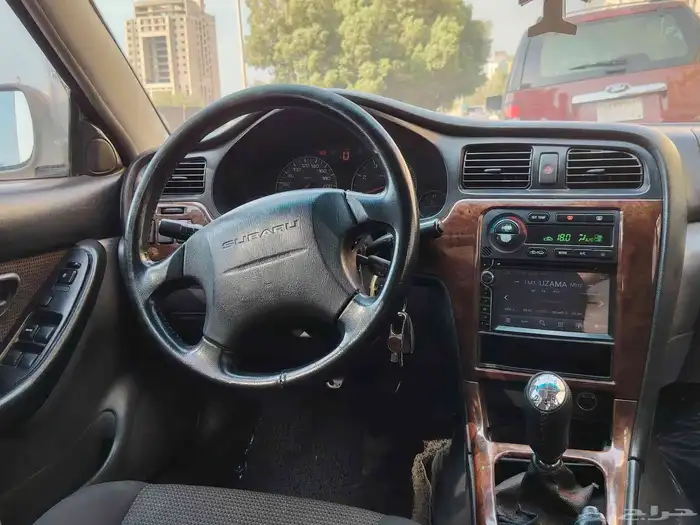 سوبارو اوت باك 2001 4