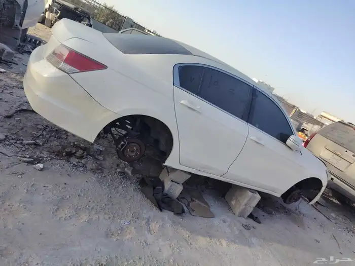 هوندا اكورد موديل 2009 قطع غيار فقط 1