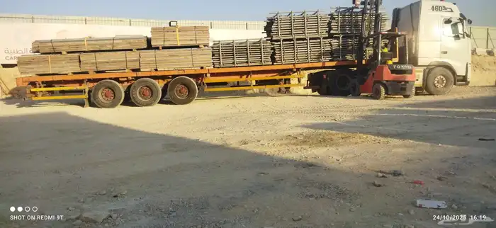 تريلات لنقل تريلات للايجار اليومي والشهري 0